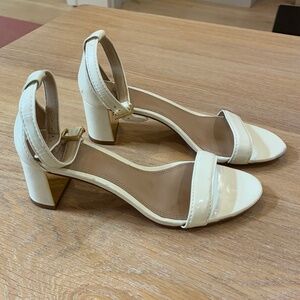Tory Burch Cecile Ivory Leather Sandals 6
